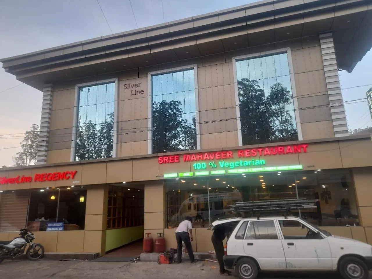 Värdshus Hotel Silverline Regency Munnar