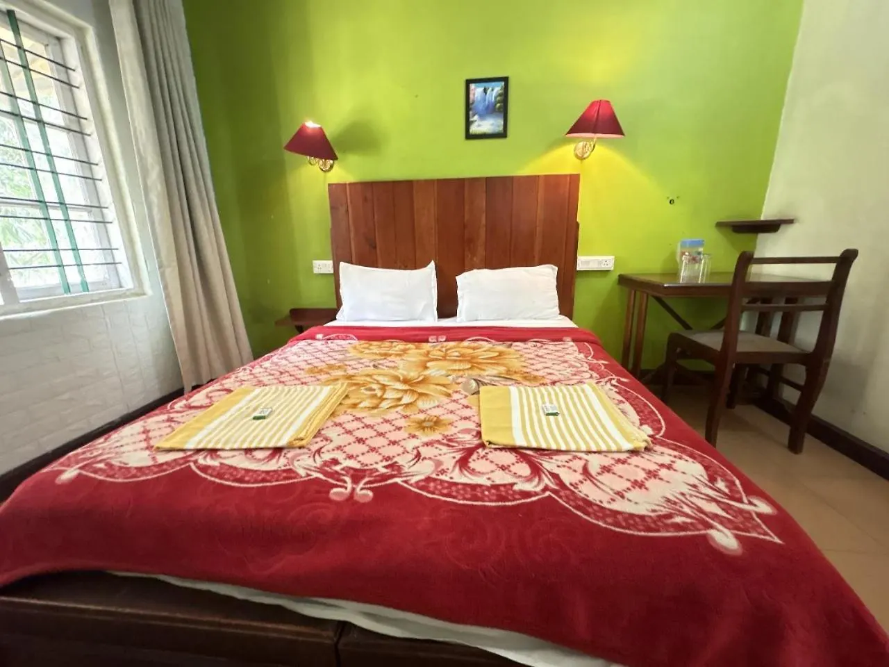 Hotel Silverline Regency Munnar Värdshus